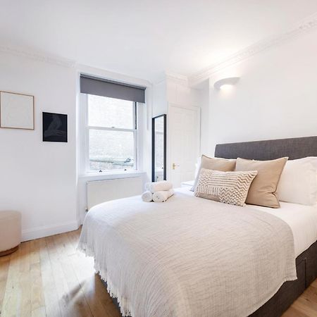 2 Bedr, 3 Beds, 1 Bath Thames, Trafalgar Sq Лондон Екстериор снимка