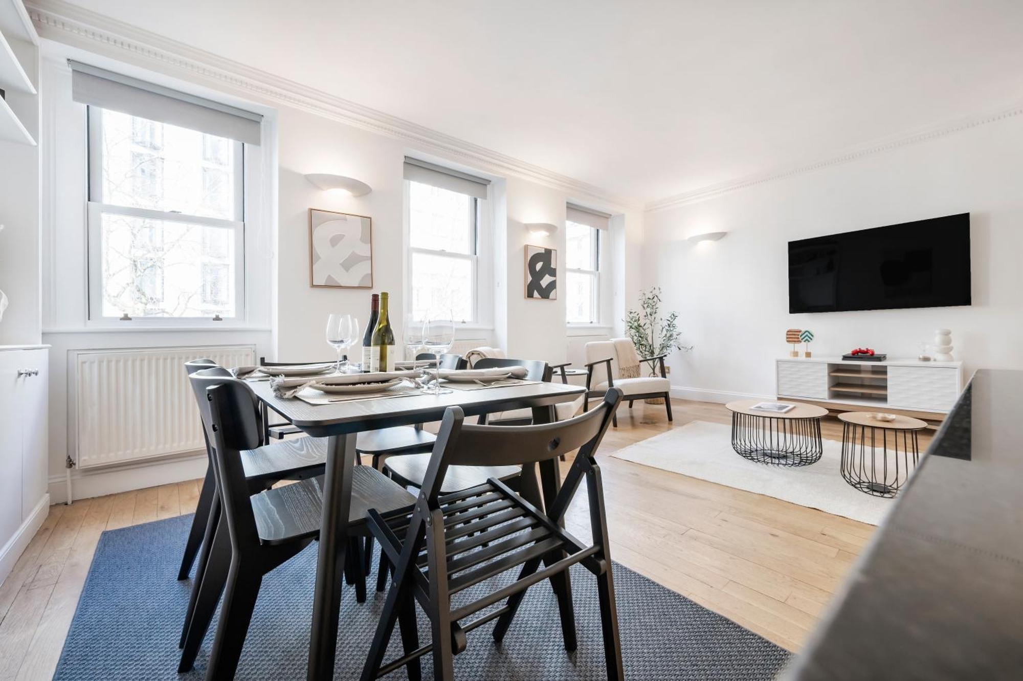 2 Bedr, 3 Beds, 1 Bath Thames, Trafalgar Sq Лондон Екстериор снимка